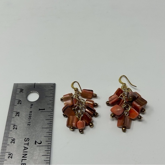 Orange and Red Beaded Cluster Earrings Gold Tone Fish Hook Design Genuine Shell - Picture 5 of 5